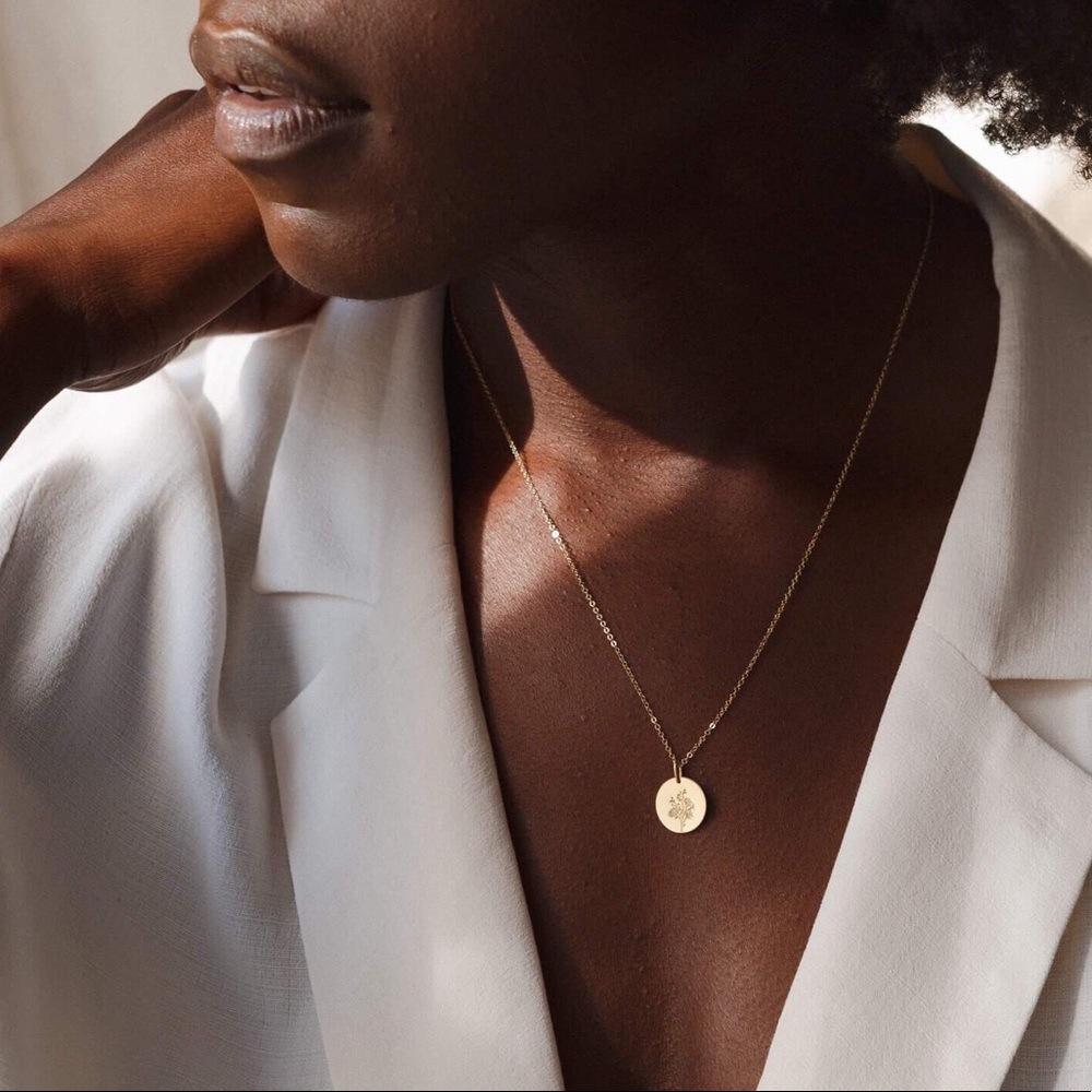 Aster September Birth Flower Charm Gift Necklace - Picture 4 of 16